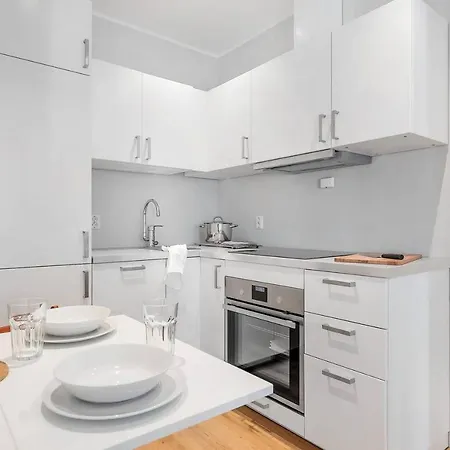 Appartement Ground Floor Studio, Private And Practical. Ng37 *